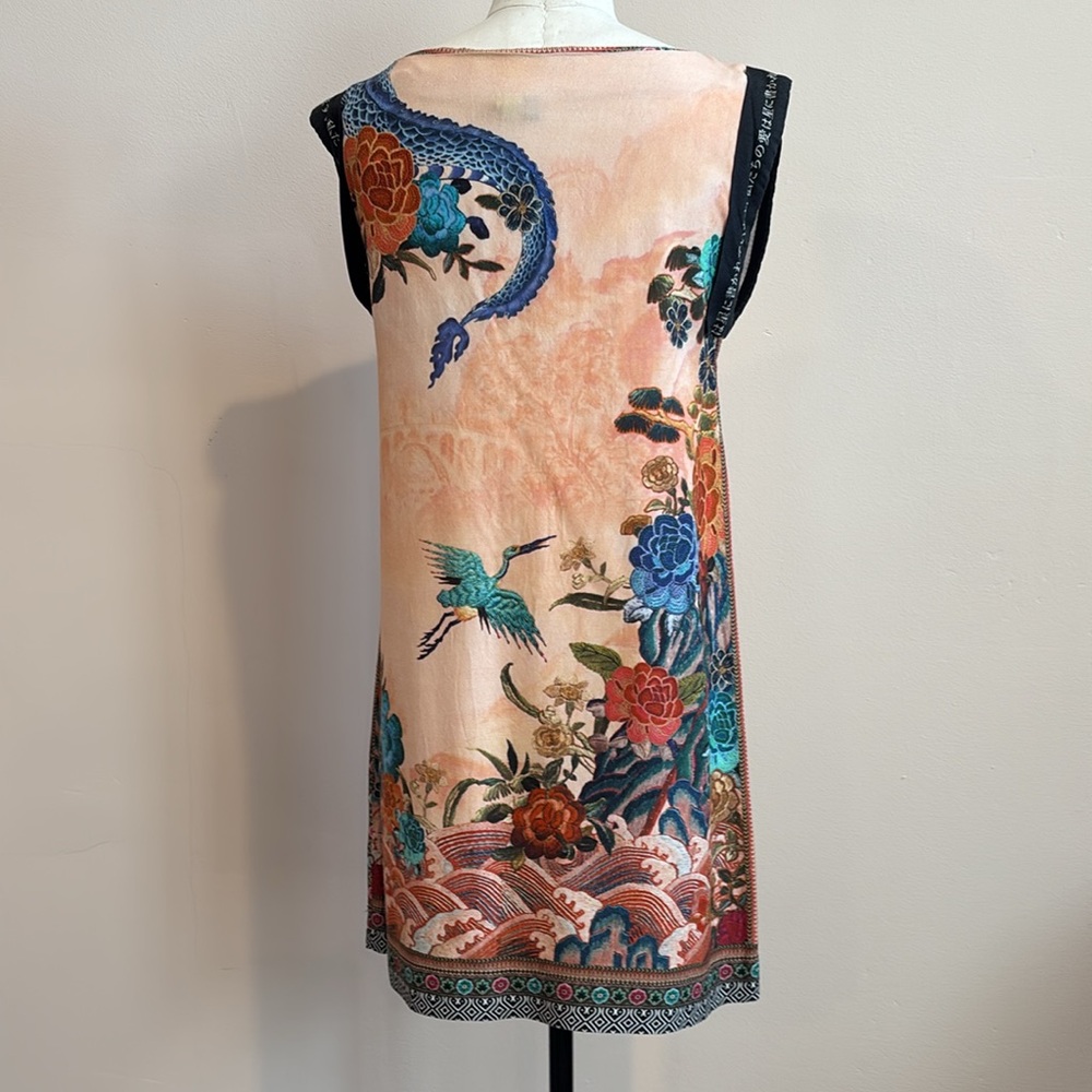 FARM Rio dress - Dragon of the Orient pullover Sheath dress - Picture 7 of 14